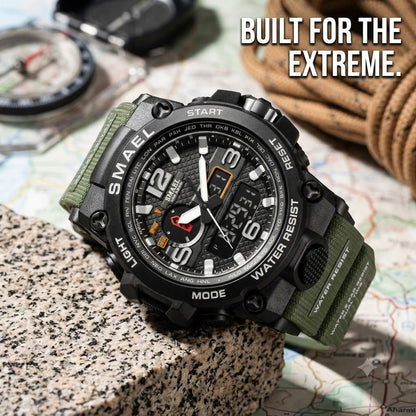 SMAEL Men's Quartz Sports Wristwatch with Silicone Strap