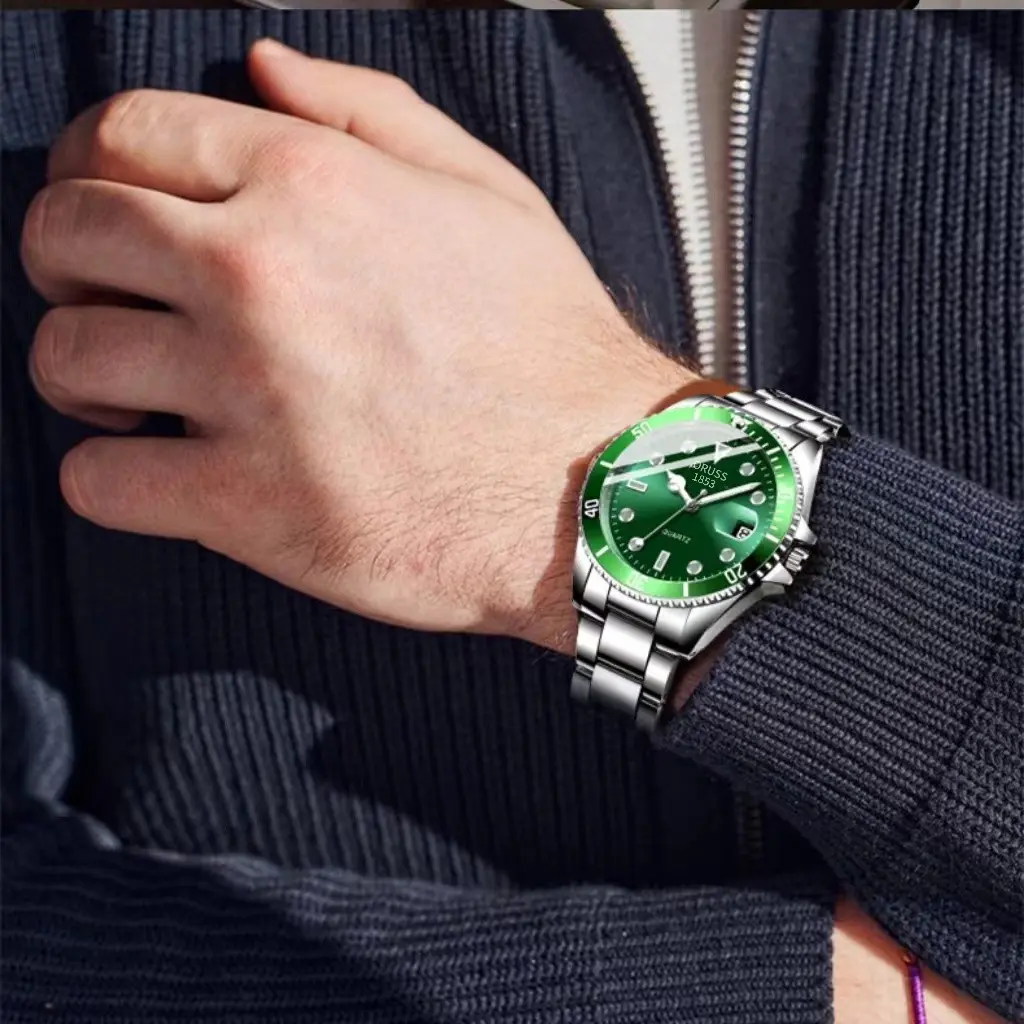 Luxury Diver’s Watch for Men – Sporty Waterproof Stainless Steel Timepiece