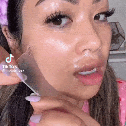 HOYGI Hydrating Peel-Off Mask – Moisturizing Facial Mask for Soft, Glossy & Refreshed SkinLooking